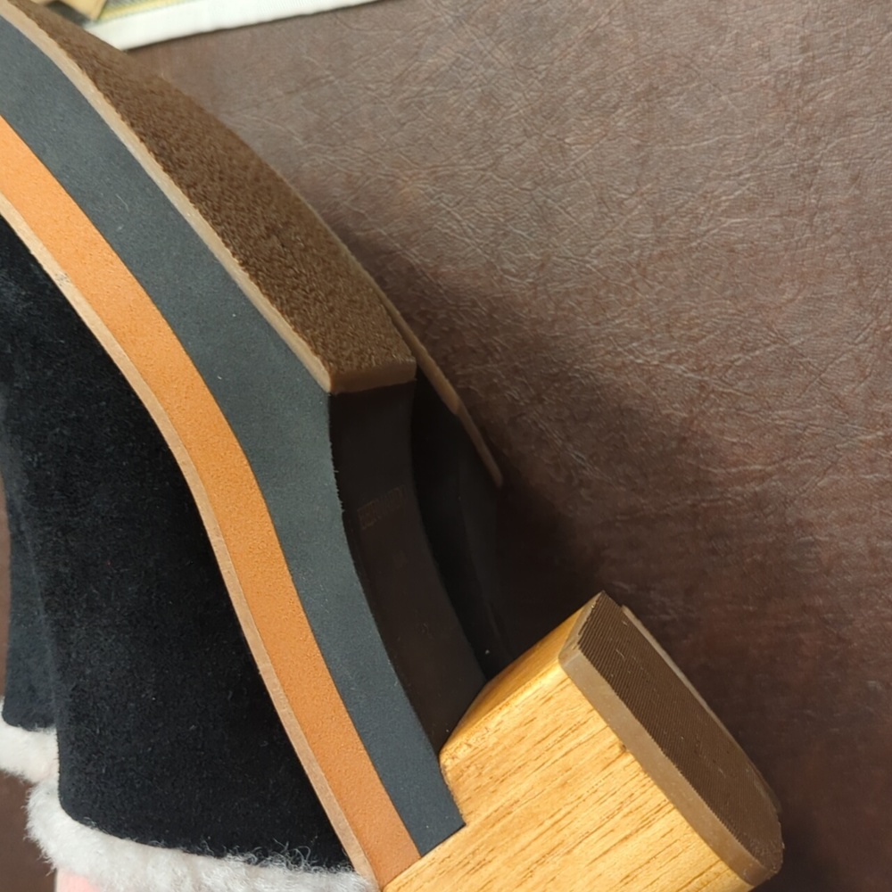 Designer Clogs - image 6